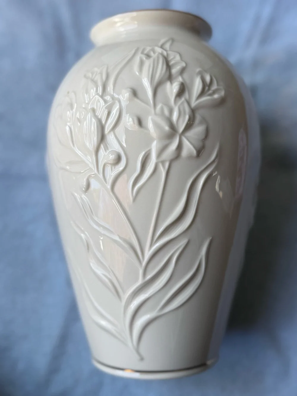 Lenox Masterpiece Medium Vase